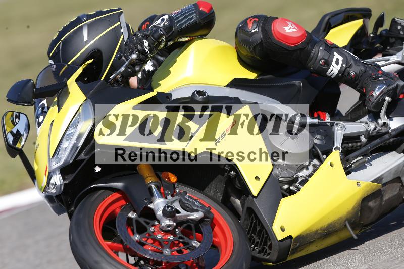 /Archiv-2025/49 26.08.2025 Cornu Master School ADR/blau-bleu/78